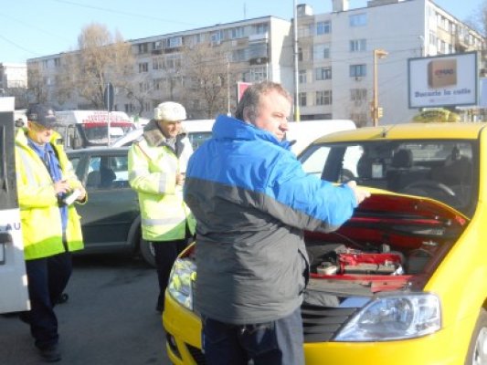 Autorităţile nu recunosc că au făcut control la taximetrişti